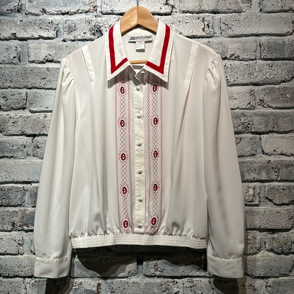Yves St. Clair Tops - VTG Yves St Clair Embroidered Blouse